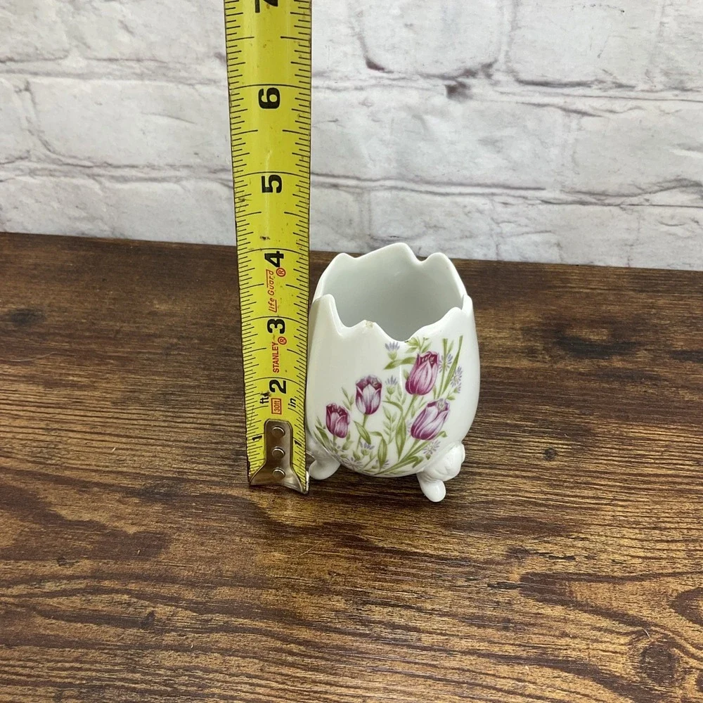 Ceramic Footed Vintage‎ Egg Vase/Planter Hand Painted Tulips Made In Japan 5525